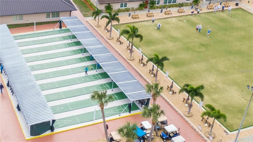 出租: $1,500 (1 贝兹, 1 浴室, 834 平方英尺)