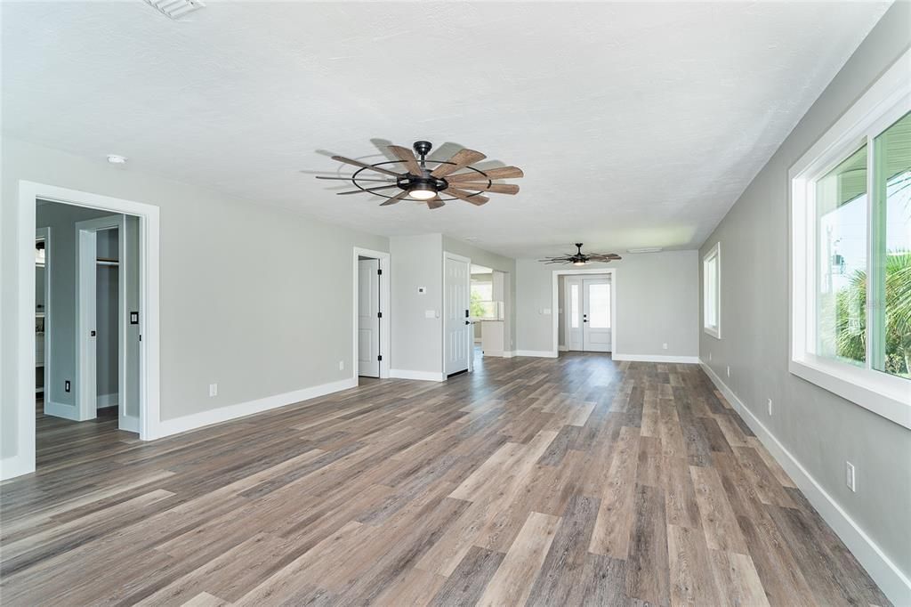 待售: $1,699,000 (3 贝兹, 2 浴室, 2392 平方英尺)