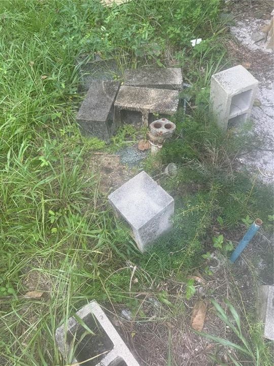 En Venta: $220,000 (5.00 acres)