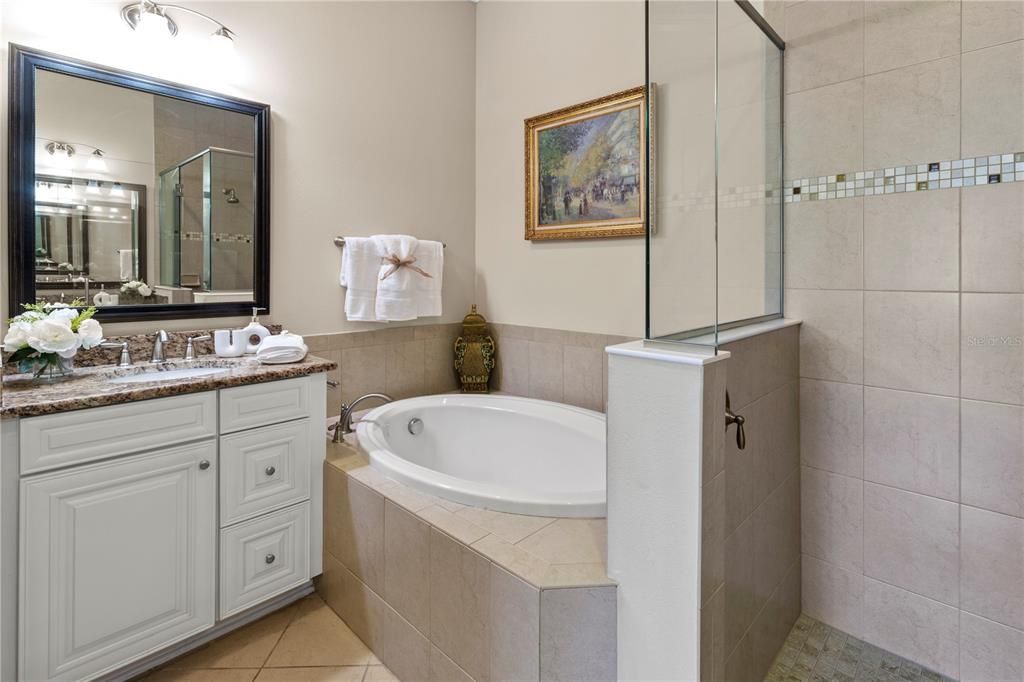 For Rent: $5,000 (3 beds, 3 baths, 2206 Square Feet)