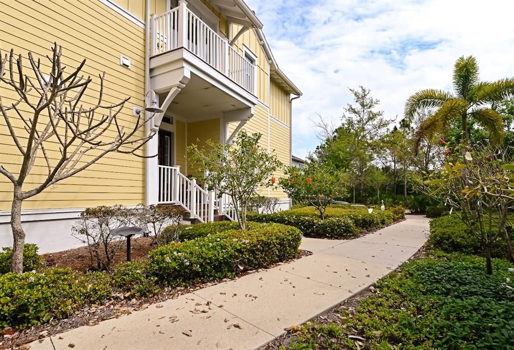 For Rent: $5,000 (3 beds, 3 baths, 2206 Square Feet)