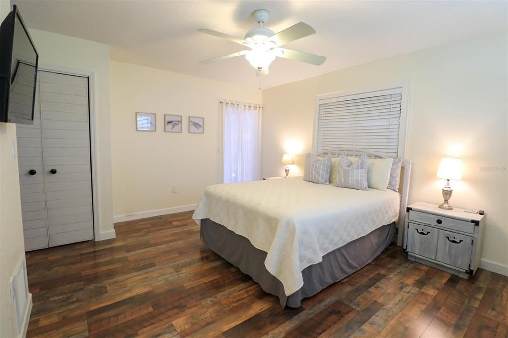 For Rent: $3,800 (2 beds, 2 baths, 1189 Square Feet)