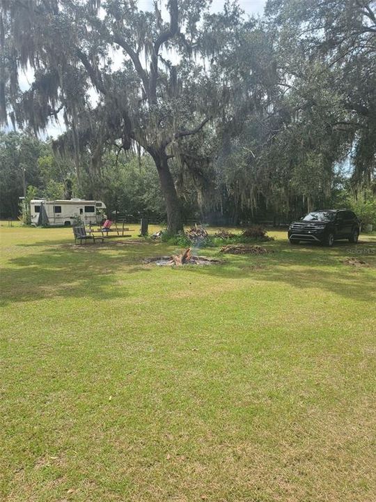 Под контрактом: $349,999 (3 спален, 2 ванн, 3240 Квадратных фут)