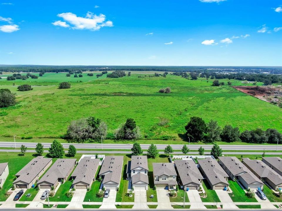 En Venta: $375,900 (5 camas, 3 baños, 2251 Pies cuadrados)