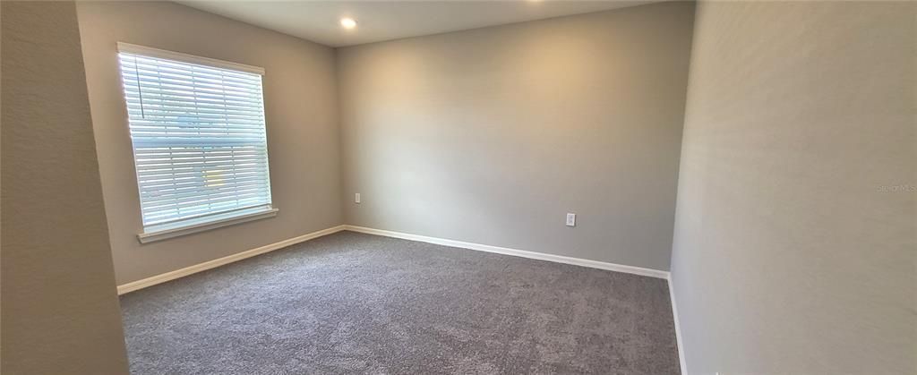 出租: $2,225 (3 贝兹, 2 浴室, 1998 平方英尺)