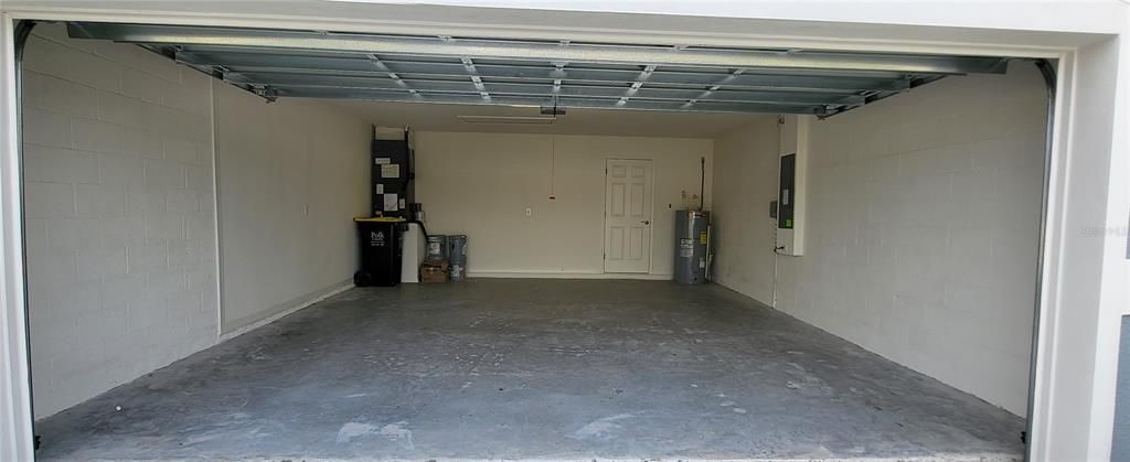 出租: $2,225 (3 贝兹, 2 浴室, 1998 平方英尺)