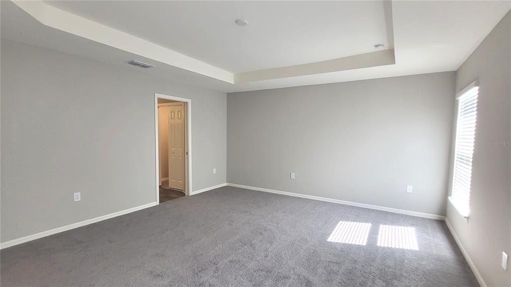 出租: $2,225 (3 贝兹, 2 浴室, 1998 平方英尺)