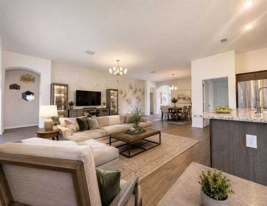 For Sale: $619,000 (4 beds, 2 baths, 2575 Square Feet)