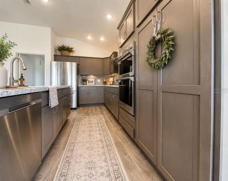 For Sale: $619,000 (4 beds, 2 baths, 2575 Square Feet)