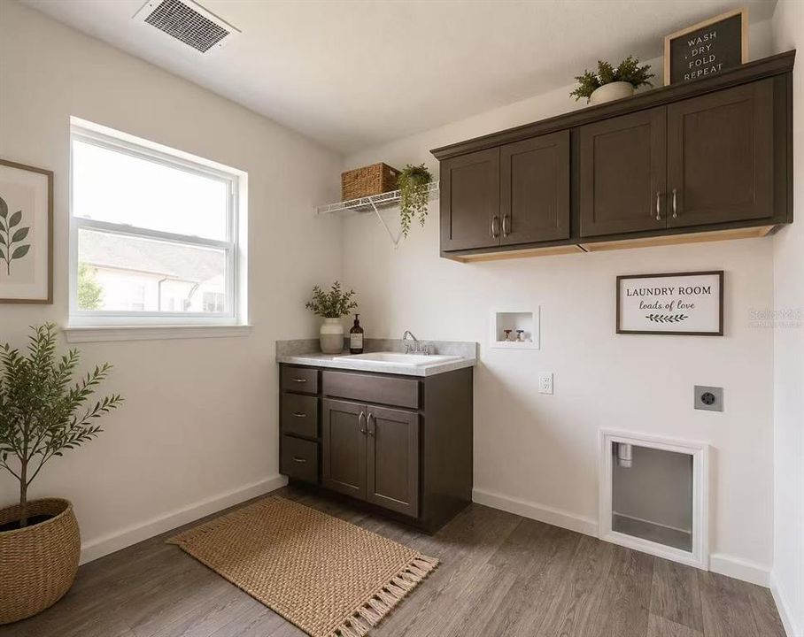 For Sale: $619,000 (4 beds, 2 baths, 2575 Square Feet)