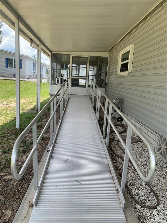 На продажу: $178,000 (3 спален, 2 ванн, 1566 Квадратных фут)