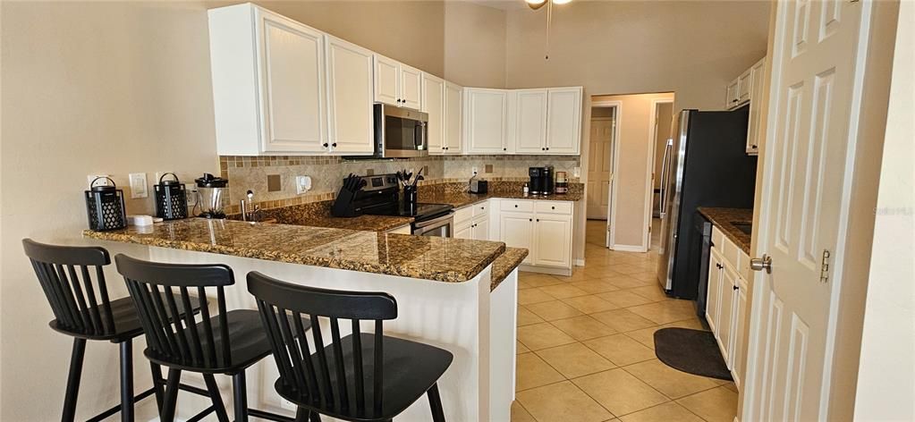 For Rent: $4,200 (4 beds, 2 baths, 2167 Square Feet)