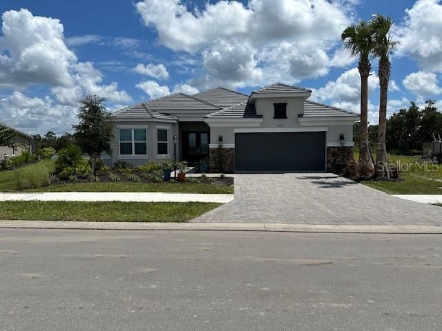 Recently Sold: $1,148,184 (3 beds, 3 baths, 3004 Square Feet)