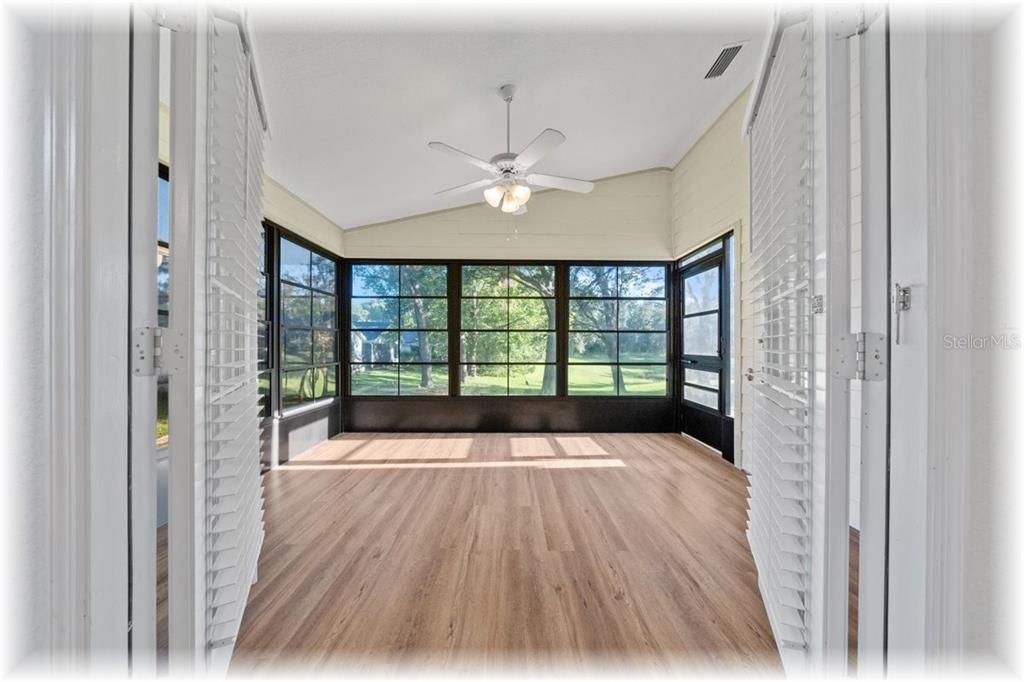 Active With Contract: $194,900 (2 beds, 2 baths, 1231 Square Feet)