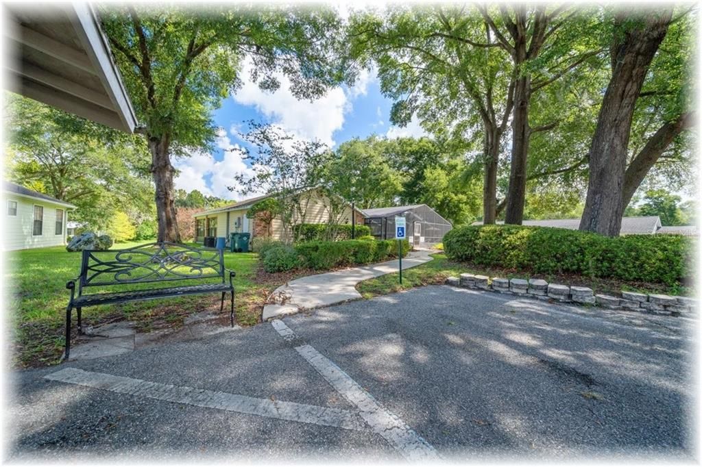 Active With Contract: $194,900 (2 beds, 2 baths, 1231 Square Feet)