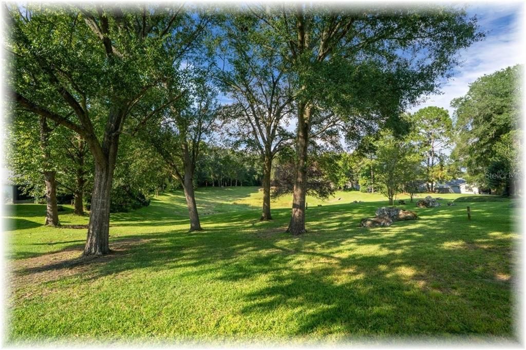 Active With Contract: $194,900 (2 beds, 2 baths, 1231 Square Feet)