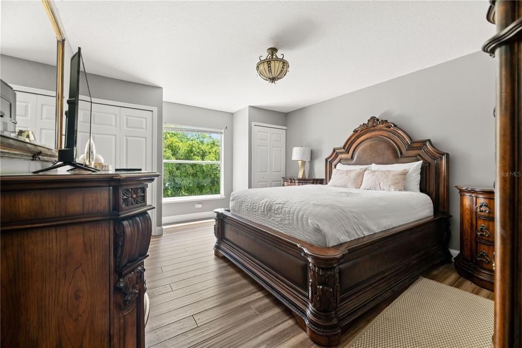 En Venta: $690,000 (6 camas, 4 baños, 3914 Pies cuadrados)