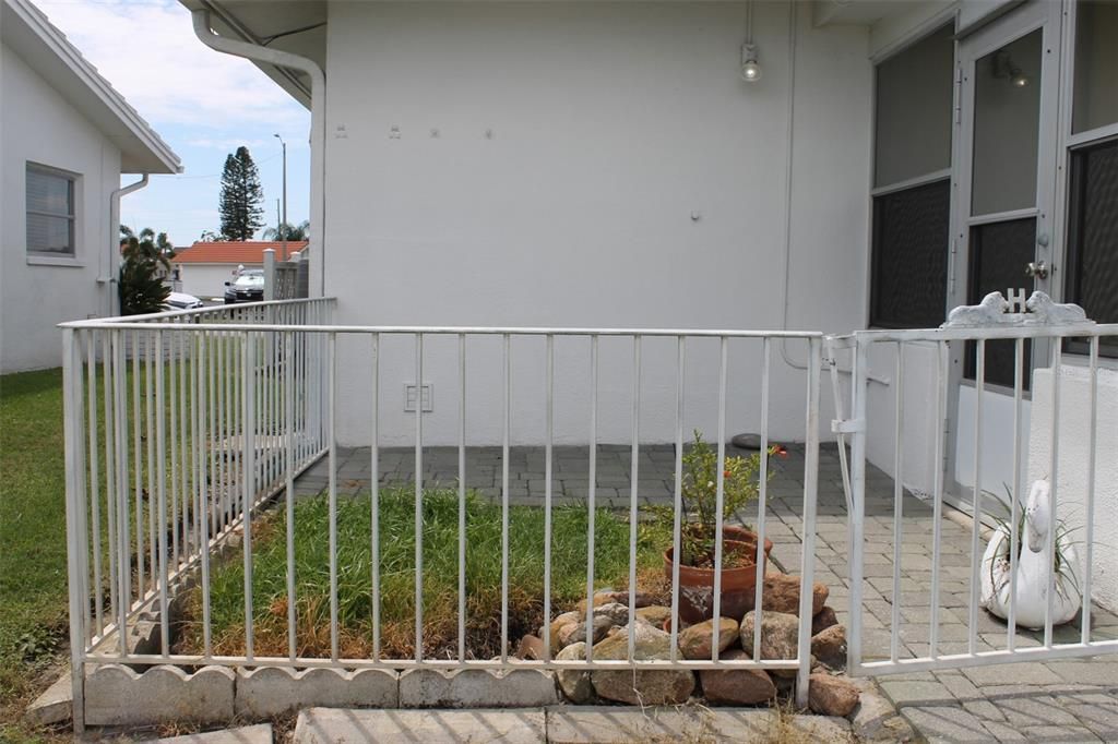 待售: $370,000 (2 贝兹, 2 浴室, 1653 平方英尺)