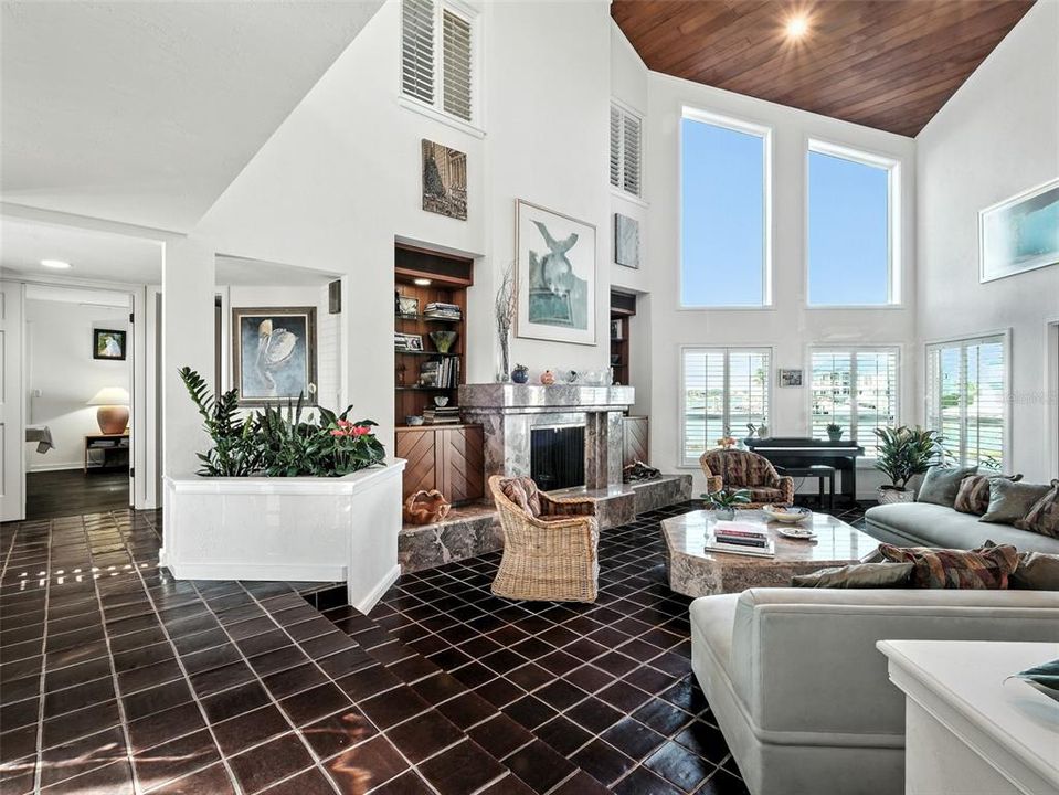 待售: $3,995,000 (4 贝兹, 3 浴室, 3251 平方英尺)