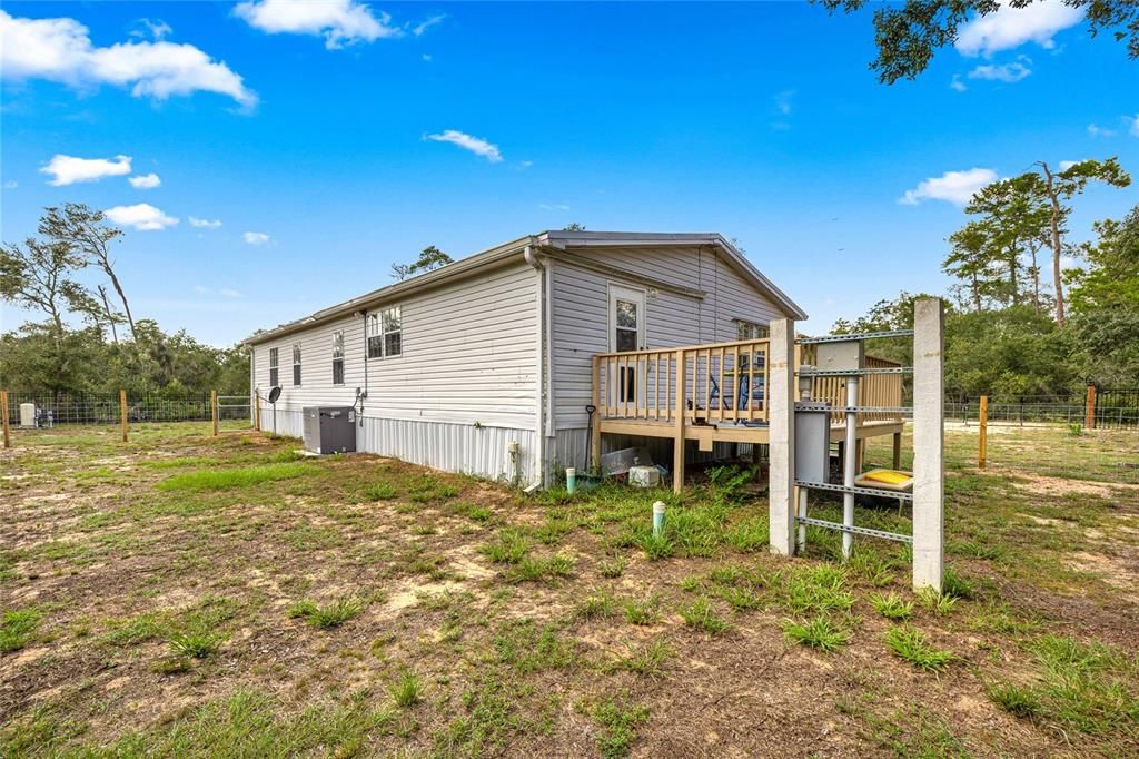 待售: $160,000 (3 贝兹, 2 浴室, 1534 平方英尺)