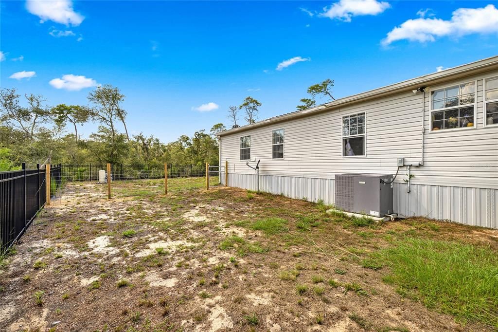 待售: $160,000 (3 贝兹, 2 浴室, 1534 平方英尺)