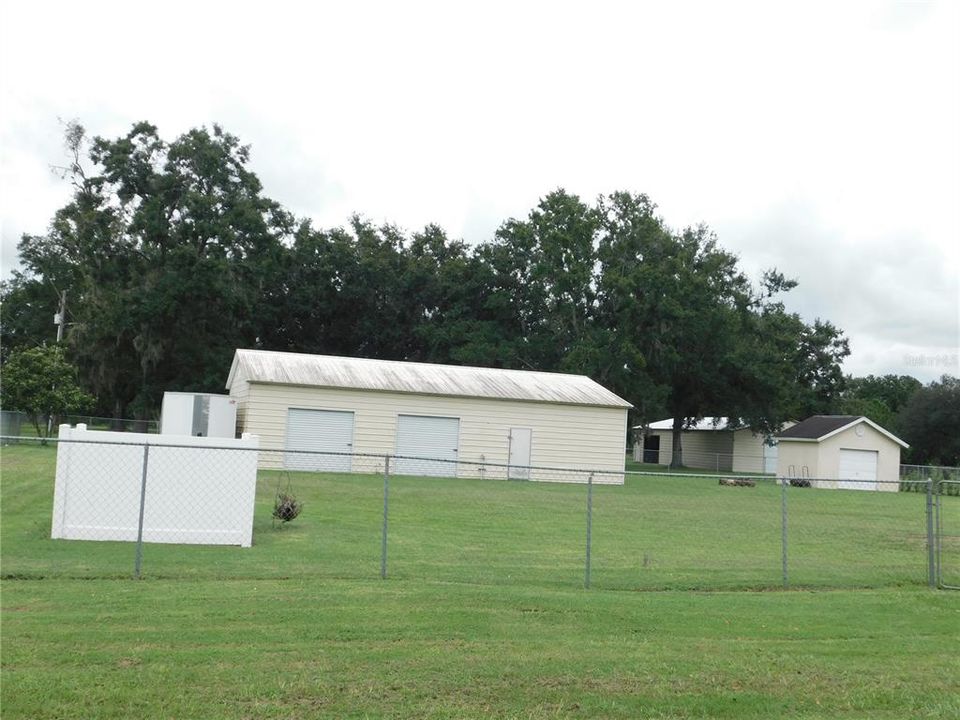 待售: $699,000 (3 贝兹, 2 浴室, 2555 平方英尺)