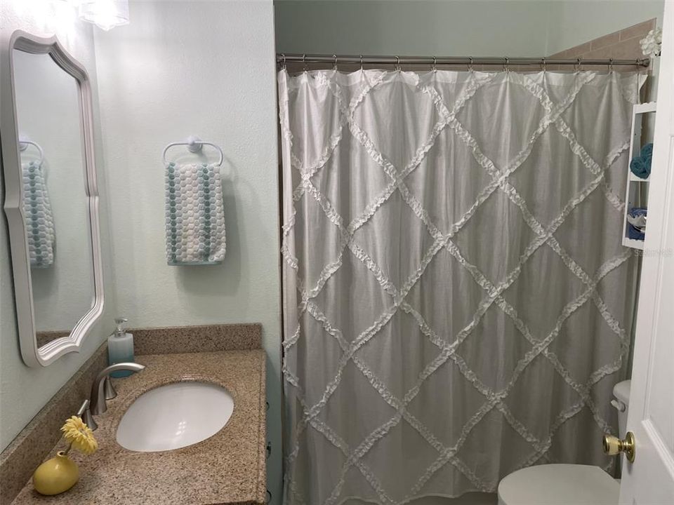 待售: $699,000 (3 贝兹, 2 浴室, 2555 平方英尺)