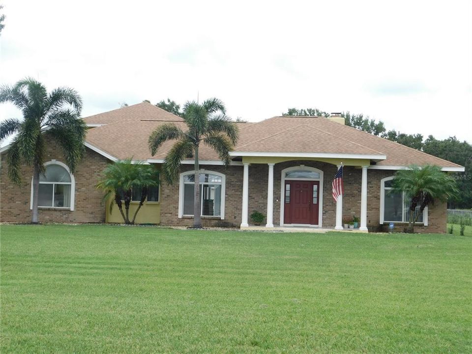 待售: $699,000 (3 贝兹, 2 浴室, 2555 平方英尺)