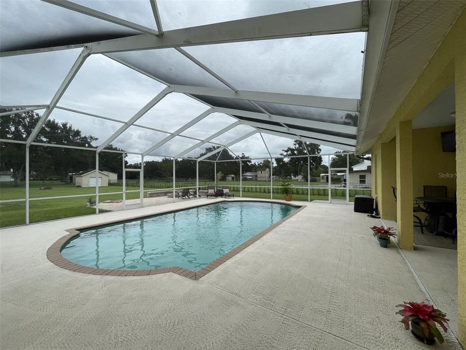 待售: $699,000 (3 贝兹, 2 浴室, 2555 平方英尺)