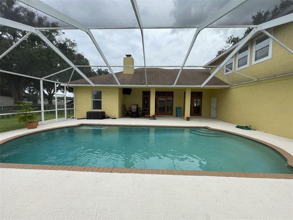 待售: $699,000 (3 贝兹, 2 浴室, 2555 平方英尺)