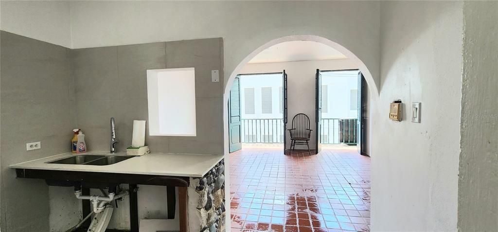 На продажу: $445,000 (1 спален, 1 ванн, 542.47 Квадратных фут)