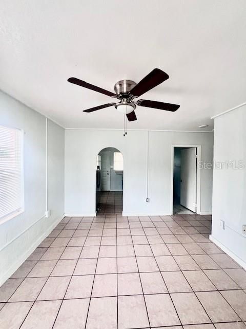 For Rent: $1,350 (2 beds, 1 baths, 2496 Square Feet)