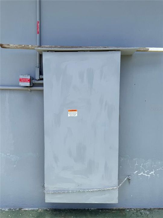 待售: $380,000 (3 贝兹, 2 浴室, 1382 平方英尺)