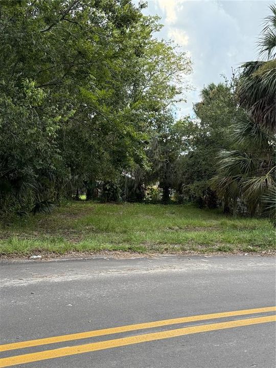 待售: $30,000 (0.08 acres)