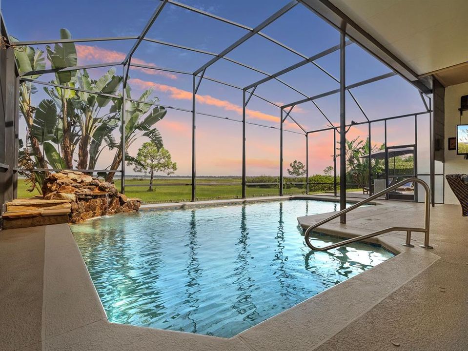 На продажу: $1,100,000 (5 спален, 4 ванн, 3669 Квадратных фут)