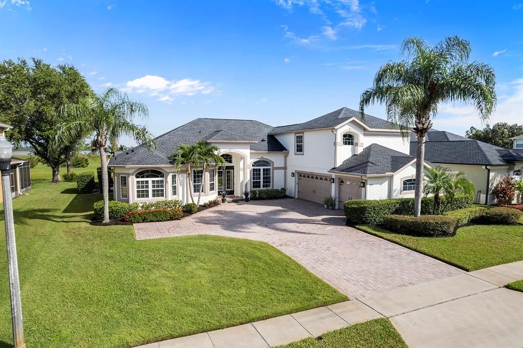 На продажу: $1,100,000 (5 спален, 4 ванн, 3669 Квадратных фут)