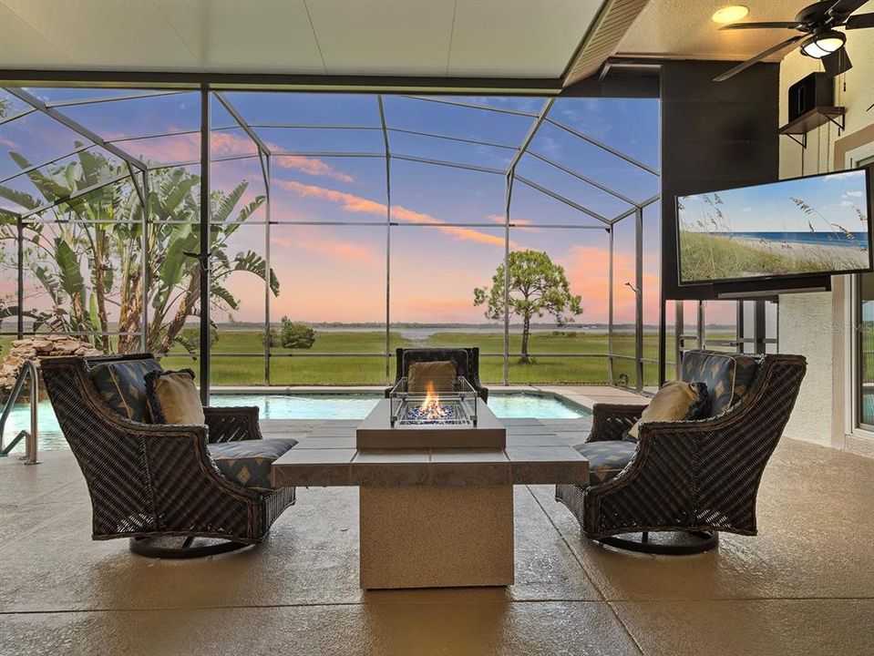 На продажу: $1,100,000 (5 спален, 4 ванн, 3669 Квадратных фут)