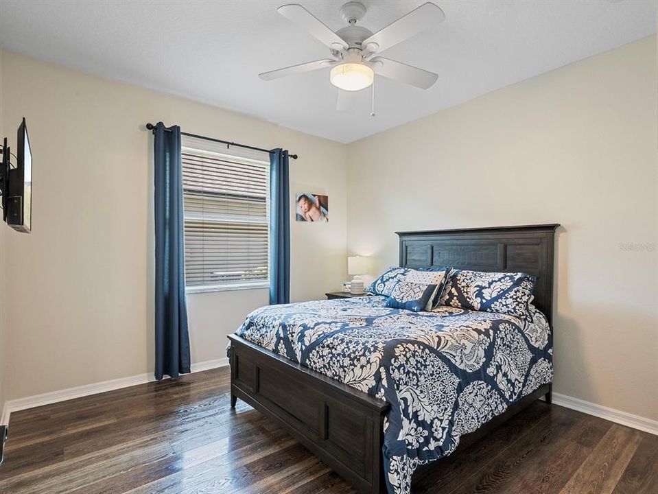 На продажу: $1,100,000 (5 спален, 4 ванн, 3669 Квадратных фут)