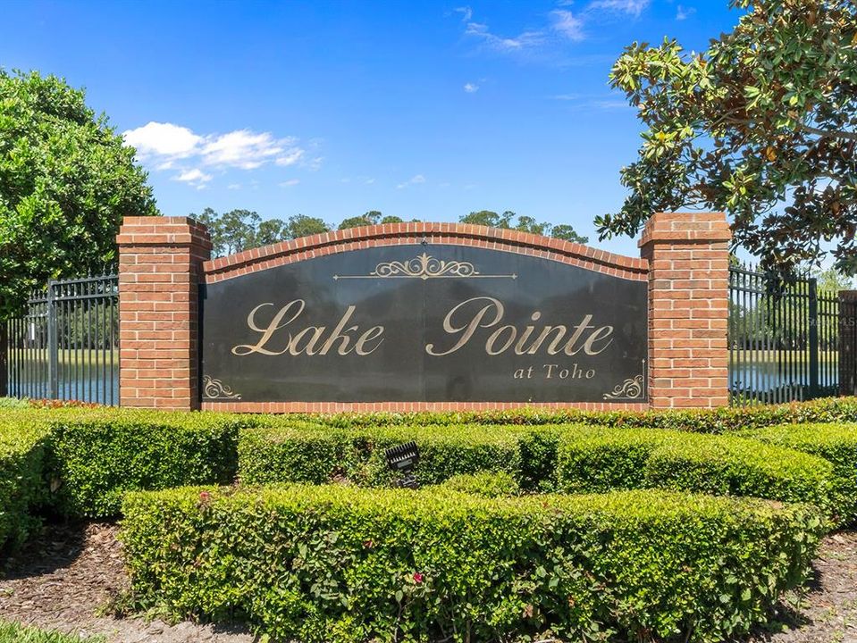 На продажу: $1,100,000 (5 спален, 4 ванн, 3669 Квадратных фут)