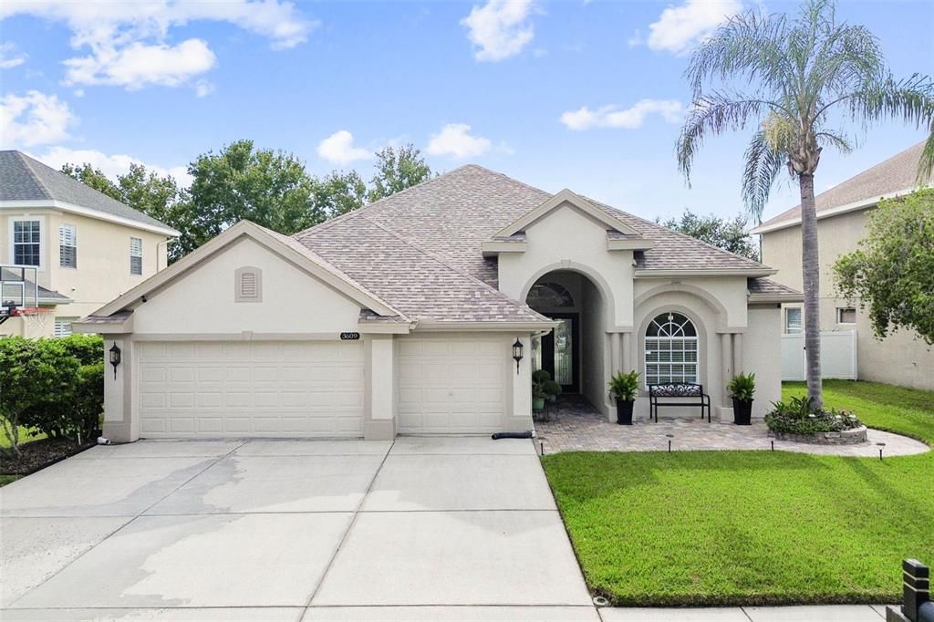 Active With Contract: $499,000 (4 beds, 3 baths, 2518 Square Feet)