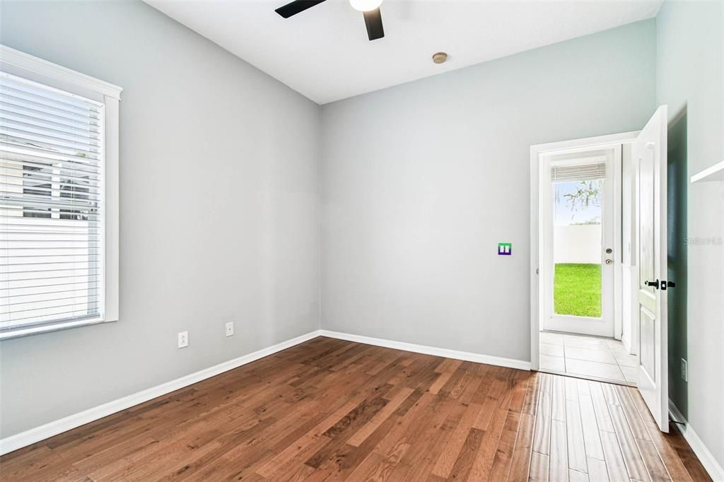 Active With Contract: $499,000 (4 beds, 3 baths, 2518 Square Feet)