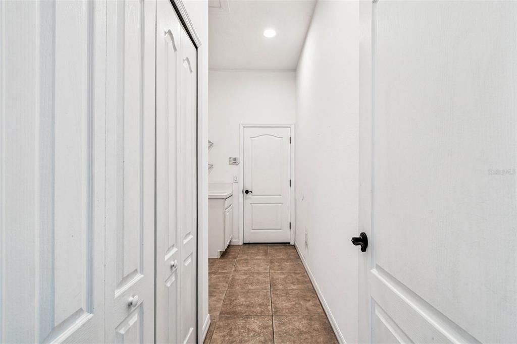 Active With Contract: $499,000 (4 beds, 3 baths, 2518 Square Feet)