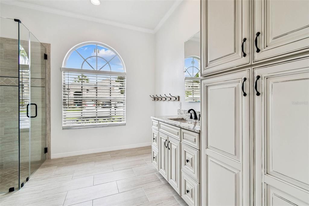 Active With Contract: $499,000 (4 beds, 3 baths, 2518 Square Feet)