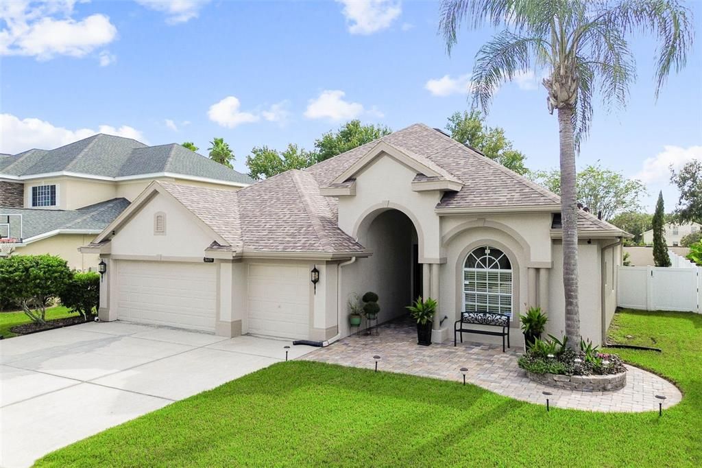 Active With Contract: $499,000 (4 beds, 3 baths, 2518 Square Feet)