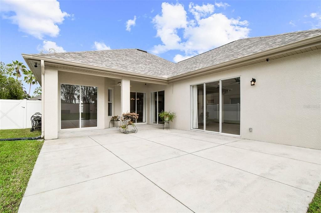 Active With Contract: $499,000 (4 beds, 3 baths, 2518 Square Feet)
