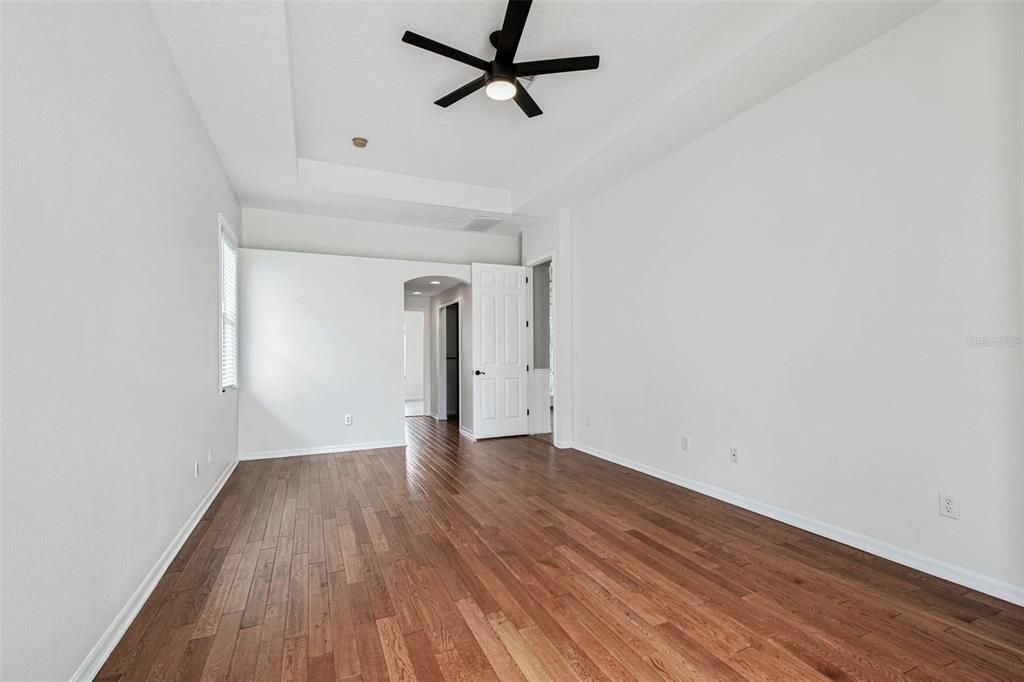 Active With Contract: $499,000 (4 beds, 3 baths, 2518 Square Feet)