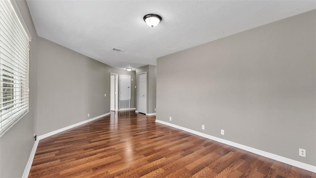 For Sale: $657,000 (5 beds, 4 baths, 3461 Square Feet)