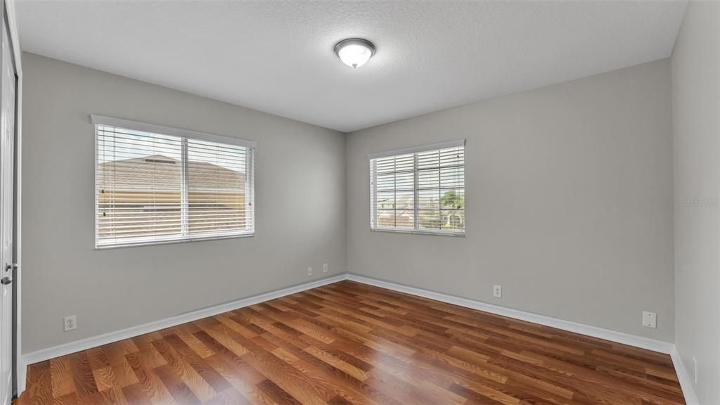 For Sale: $657,000 (5 beds, 4 baths, 3461 Square Feet)