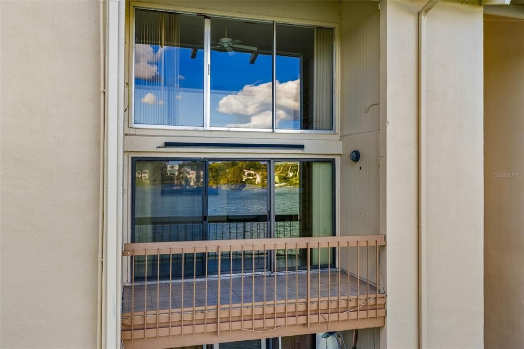 На продажу: $150,000 (1 спален, 1 ванн, 925 Квадратных фут)