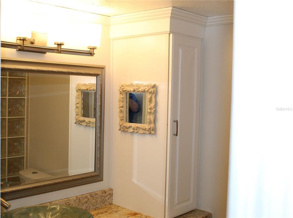 待售: $289,000 (2 贝兹, 2 浴室, 1379 平方英尺)